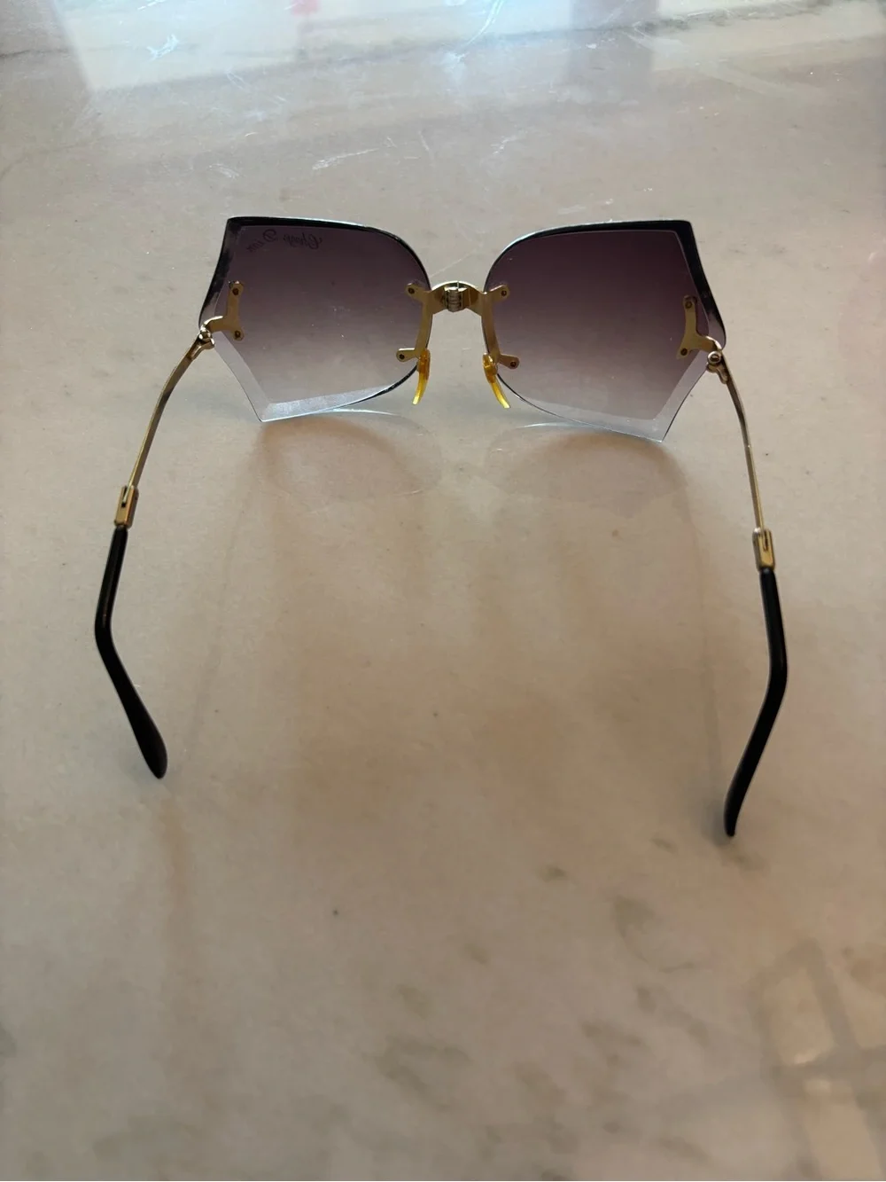 Chrys dion super cool